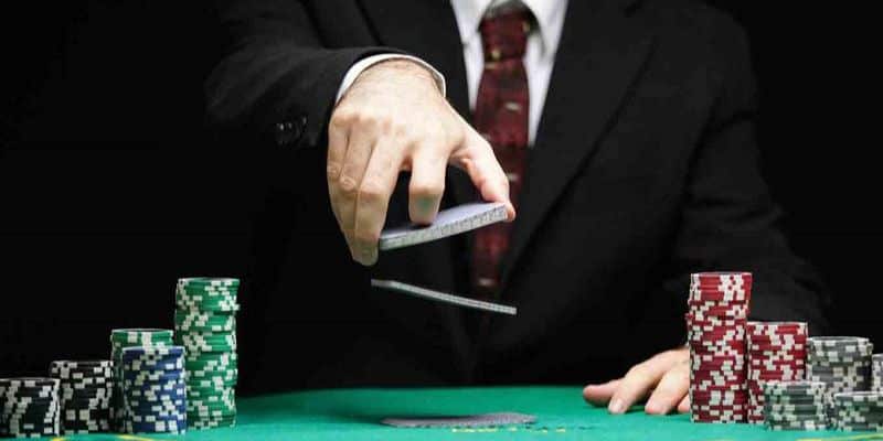 Kỹ năng diễn xuất trong poker